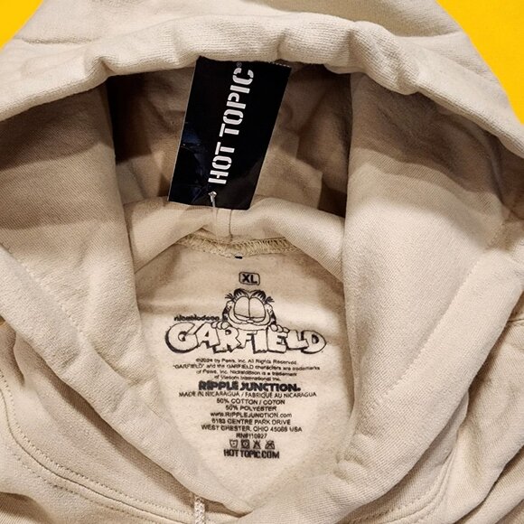 Garfield Nickelodeon Scratching Claws Hanging On Hoodie Sweatshirt Beige Size XL - Picture 4 of 10